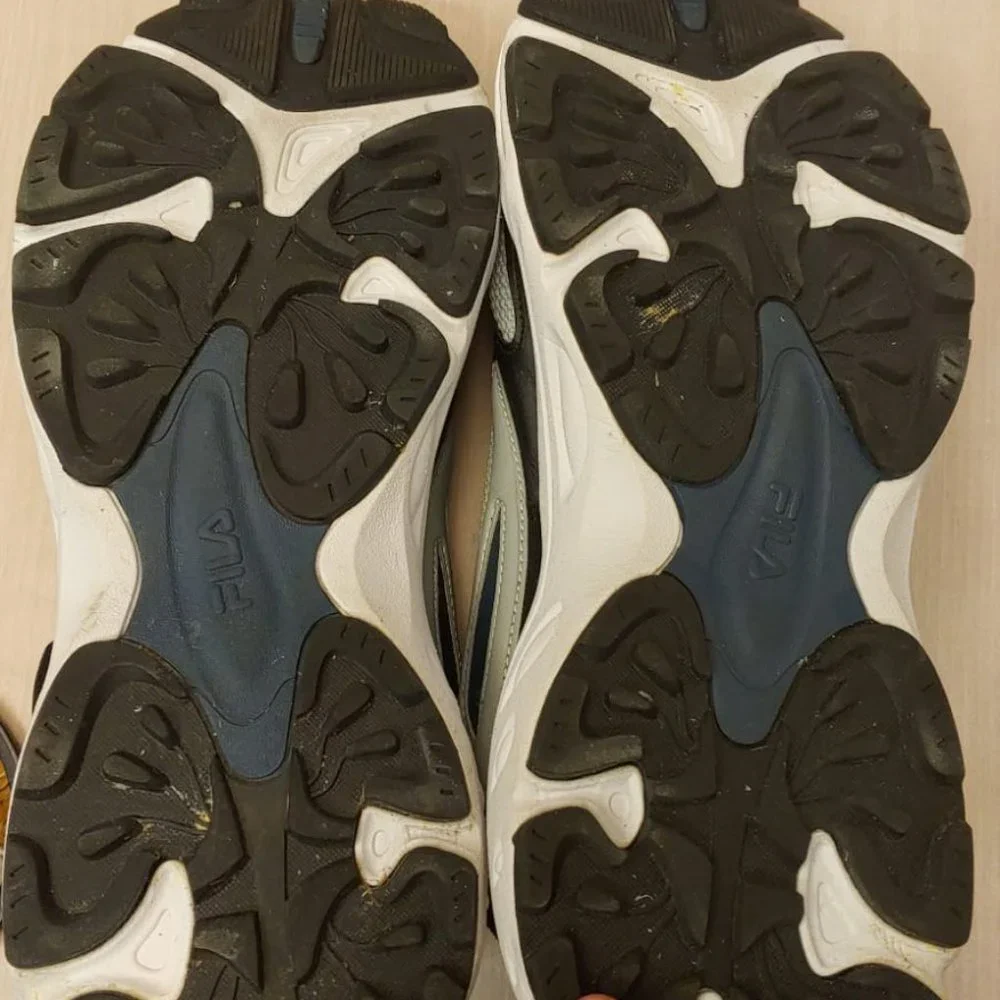 Fila Men's  Athletic Running Hiking Shoes Grey/Black/ Blue(slightly damaged) - Picture 3 of 5
